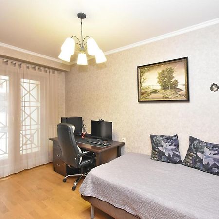 Dos Guest House Yerevan Ngoại thất bức ảnh