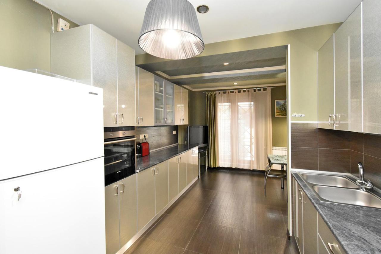 Dos Guest House Yerevan Ngoại thất bức ảnh