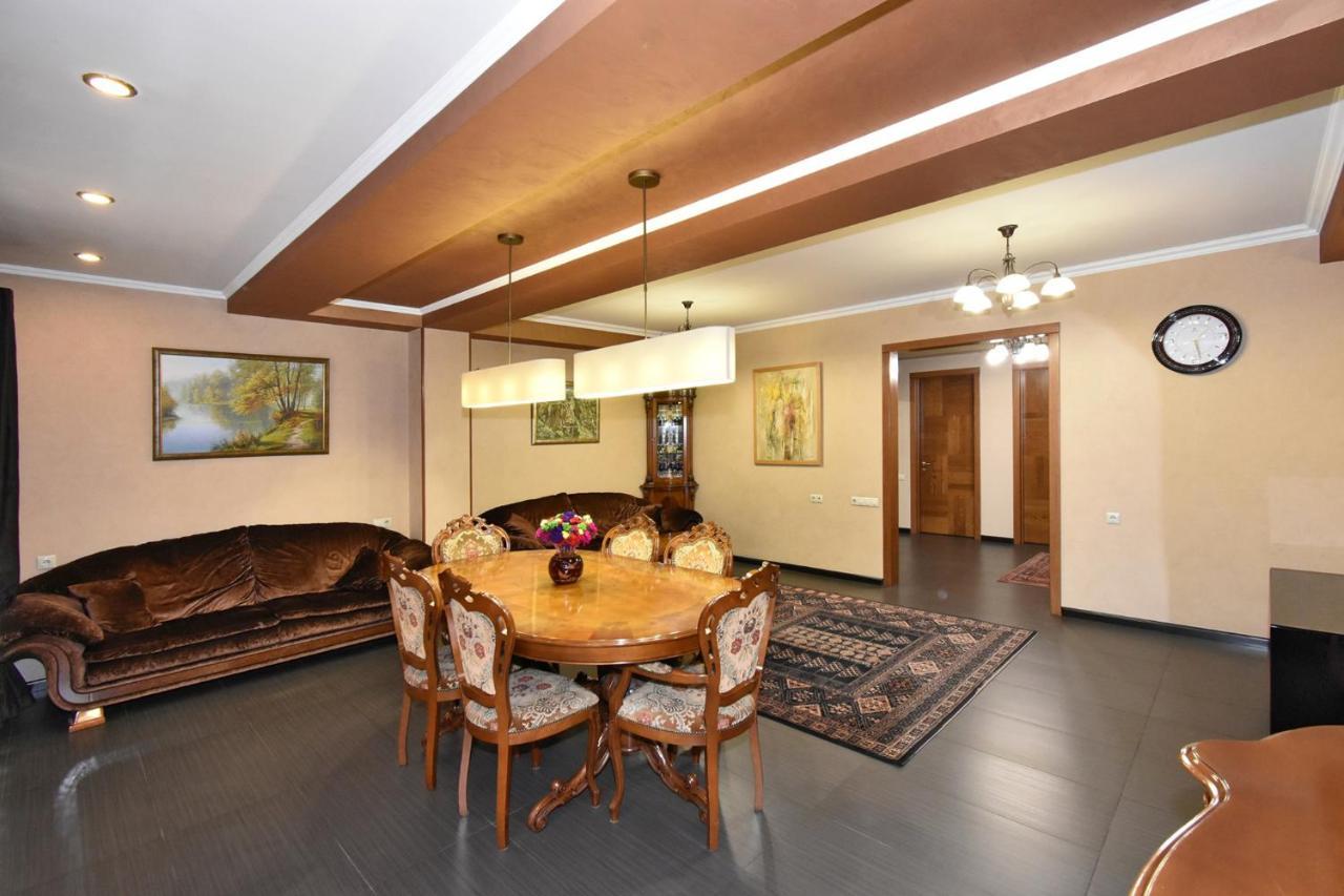 Dos Guest House Yerevan Ngoại thất bức ảnh